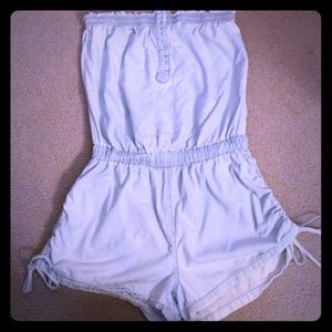 Sleeveless light denim romper